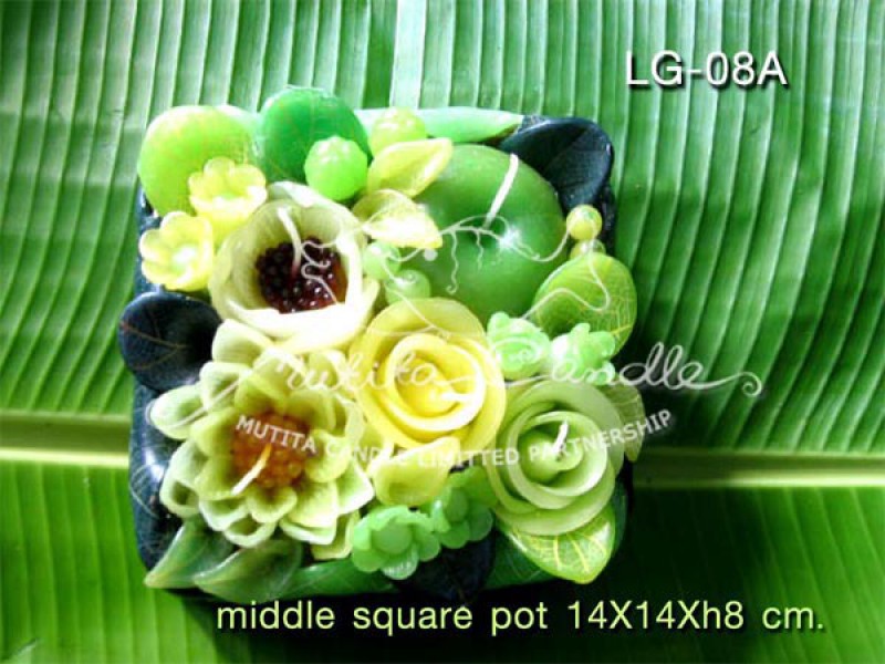 เทียนหอม เดชอุดม : GREEN APPLE SET|A TOUCH OF FRUIT MIXED WITH WILD FLOWERS CANDLE|LG-08A|middle square pot 14 x 14 x h 8 cm