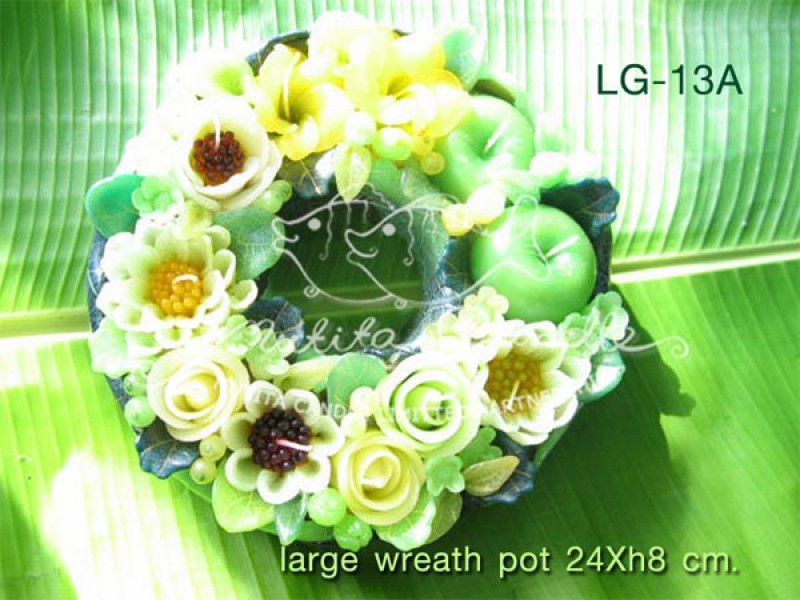 เทียนหอม เดชอุดม : GREEN APPLE SET|A TOUCH OF FRUIT MIXED WITH WILD FLOWERS CANDLE|LG-13A|large wreath pot  24 x h8 cm