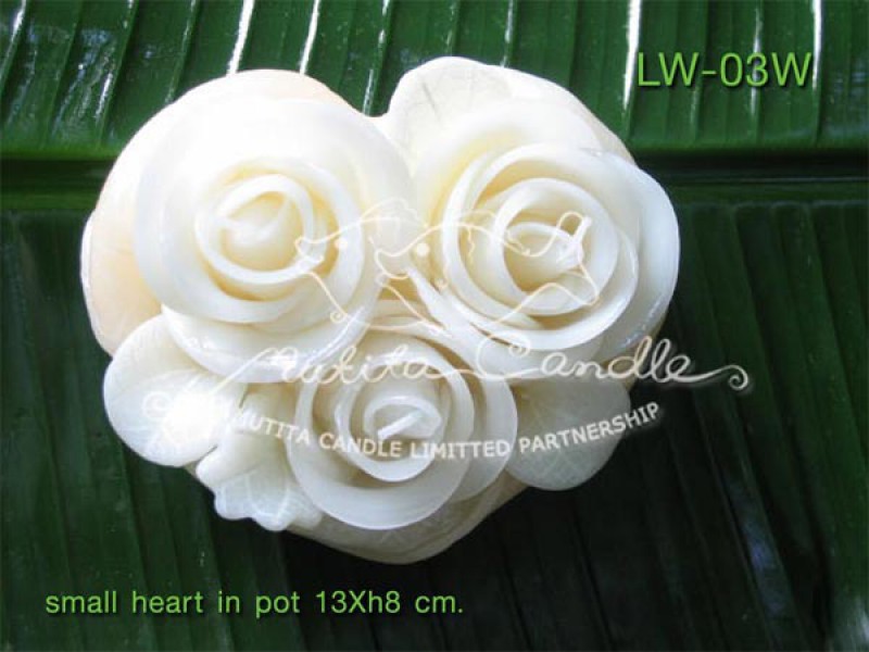 เทียนหอม เดชอุดม :  WHITE COLOUR SET|CLASSIC WHITE ROSES CANDLE ARRANGTMENT
Weddng Candles, best elegant candles for wedding ceremony.|LW-03W|small heart pot 13 x h 8 cm