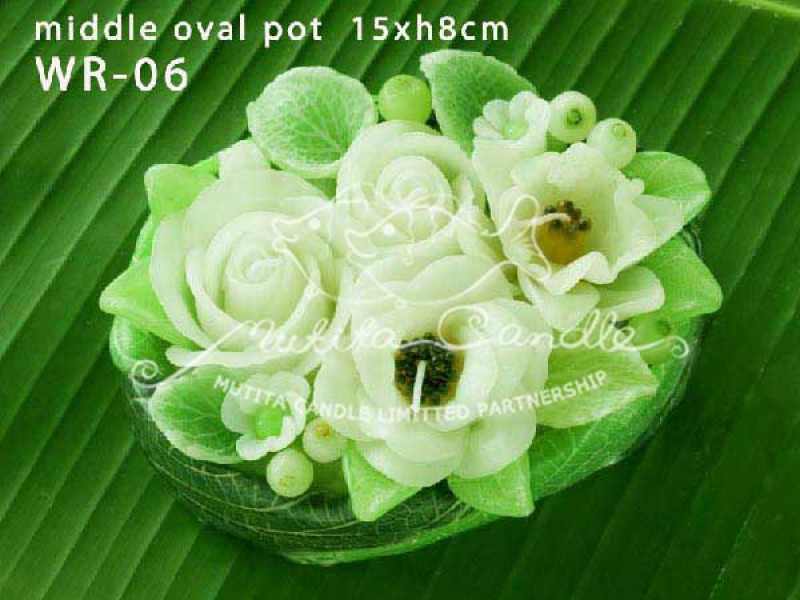 เทียนหอม เดชอุดม : WHITE ROSE SET|GREEN AND WHITE ROSES CANDLE BOUQUETS|WR-06|middle oval pot 15 x h 8 cm