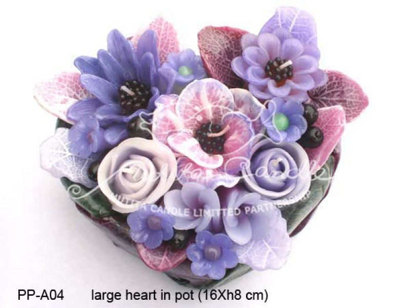 เทียนหอม เดชอุดม :  PINK PURPLE COLOUR A|Flower candles from Thailand for any ocassions
WILD FLOWER CANDLES IN MYSTERIOUS COLOUR|PP-A04|large heart pot  16 x h 8 cm