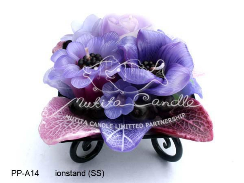 เทียนหอม เดชอุดม :  PINK PURPLE COLOUR A|Flower candles from Thailand for any ocassions
WILD FLOWER CANDLES IN MYSTERIOUS COLOUR|PP-A14|Ironstand (SS) 14.5 x 14.5 x h9 cm