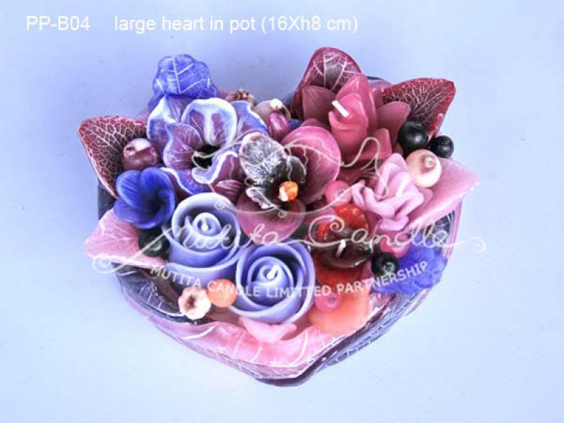 เทียนหอม เดชอุดม :  PINK PURPLE COLOUR B|orienatal flower candles from Thailand for any ocassions
WILD FLOWER CANDLES IN MYSTERIOUS COLOUR|PP-B04|large heart pot  16 x h8 cm
