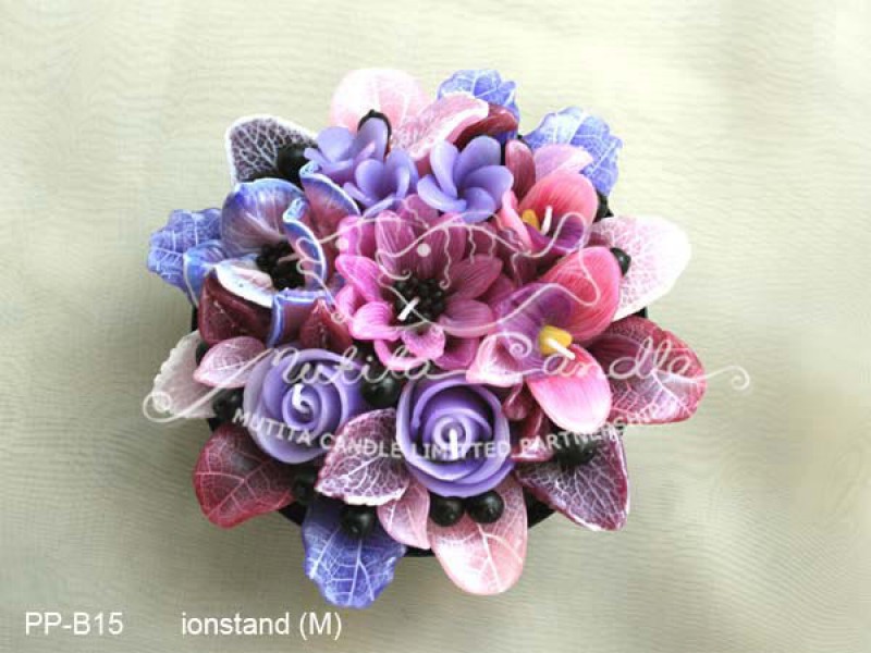 เทียนหอม เดชอุดม :  PINK PURPLE COLOUR B|orienatal flower candles from Thailand for any ocassions
WILD FLOWER CANDLES IN MYSTERIOUS COLOUR|PP-B15|Ironstand (M) 19.5 x 19.5 x h 9.5 cm