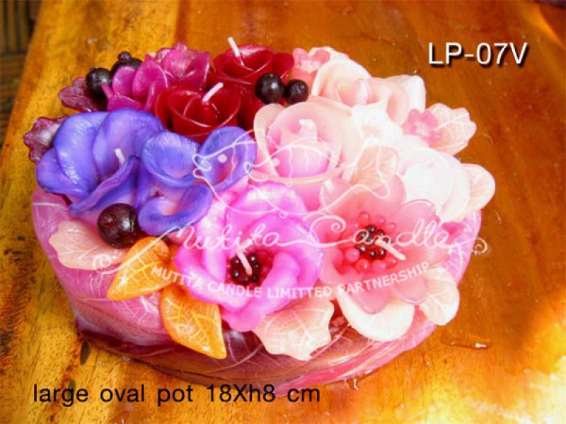 เทียนหอม เดชอุดม : PINK&PURPLE COLOUR SET|Flower candles from Thailand for any ocassions
WILD FLOWER CANDLES IN COLOUR RICH TONES|LP-07V|large oval pot 18 x h 8 cm