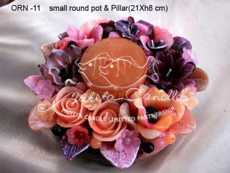 เทียนหอม เดชอุดม :  ORANGE ROSE NEW|Flower candles from Thailand for any ocassions
WILD FLOWER CANDLES IN HARZEL WOOD STYLE|ORN-11|small round pot & pillar 21 x h 8 cm