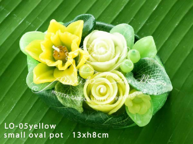 เทียนหอม เดชอุดม : YELLOW DAFFODIL|DAFFODIL FLOWER CANDLES|LO-05 Yellow|small oval pot 13 x h 8 cm