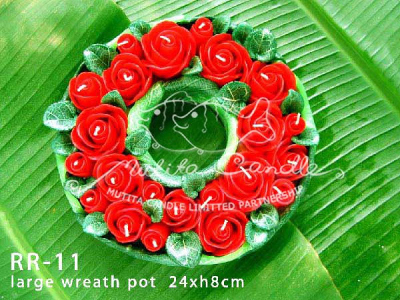 เทียนหอม เดชอุดม : RED ROSES|THE BEAUTIFUL ROMANTIC ROSES CANDLE|RR-11|large wreath pot  24 x h8 cm
