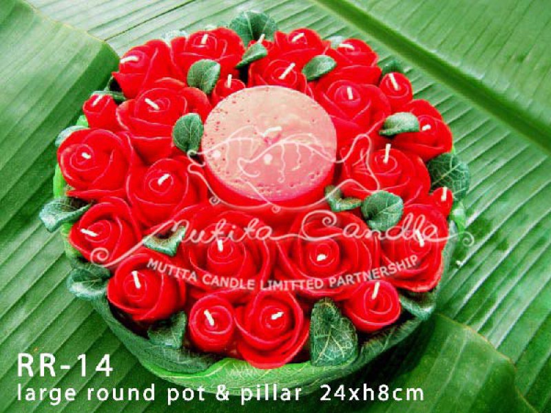 เทียนหอม เดชอุดม : RED ROSES|THE BEAUTIFUL ROMANTIC ROSES CANDLE|RR-14|Large round pot & pillar  24 x h8 cm